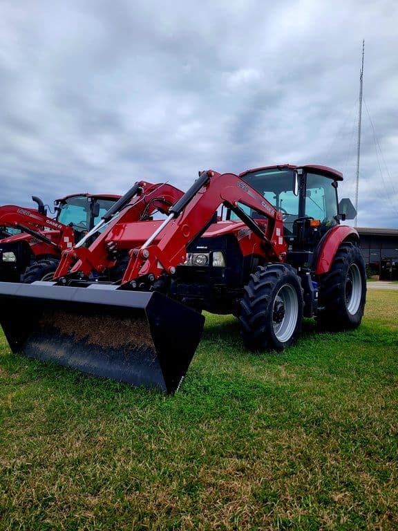 Image of Case IH Farmall 100C Image 1