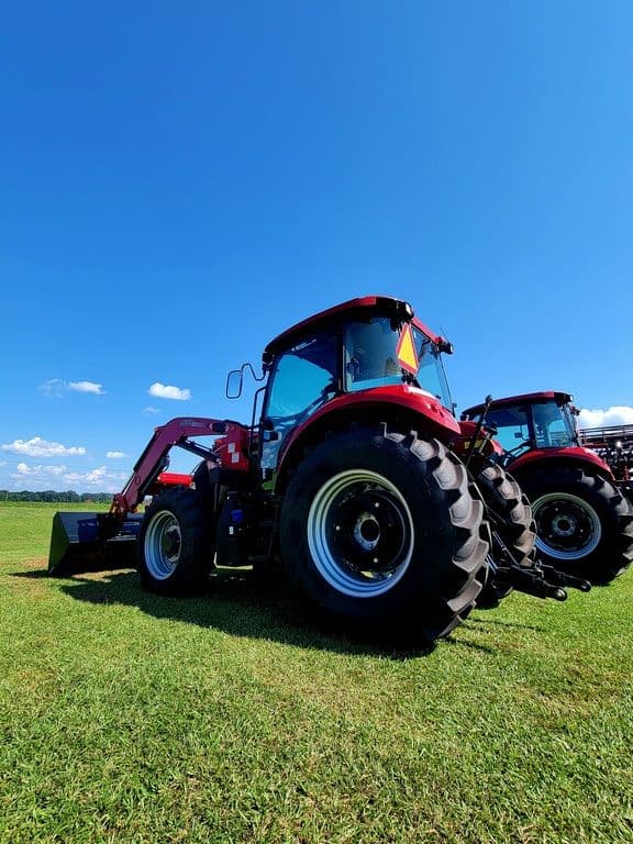 Image of Case IH Farmall 100C Image 0