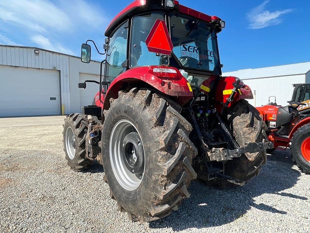 Image of Case IH Farmall 100C Image 1