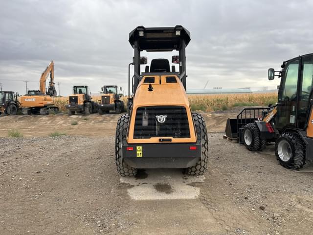 Image of Case SV207E equipment image 2