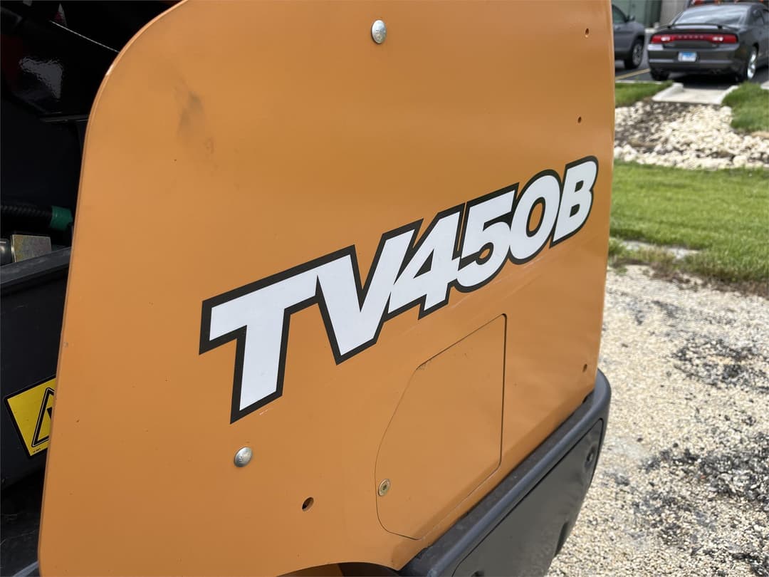 Image of Case TV450B Image 1