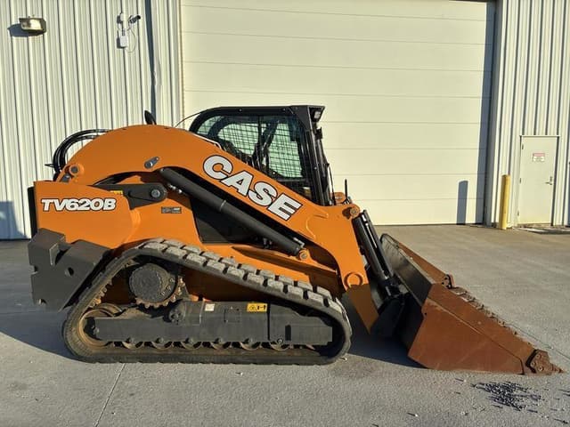 Image of Case TV620B equipment image 2