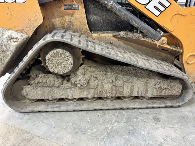 Image of Case TV620B equipment image 4