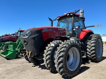 Main image Case IH Magnum 220