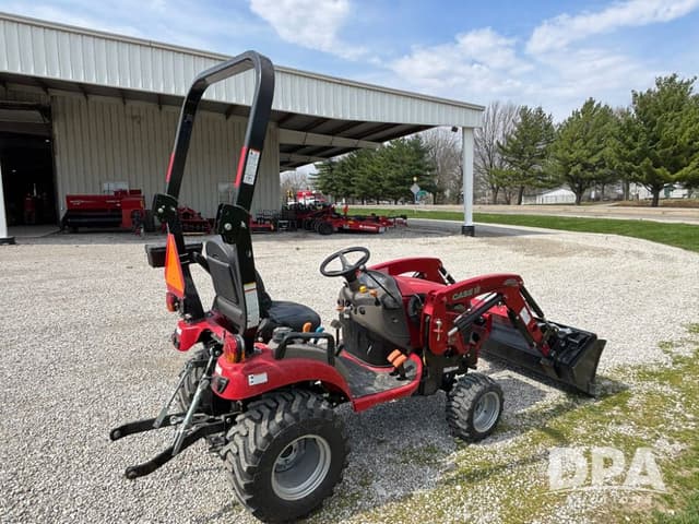 Image of Case IH Farmall 25SC equipment image 3