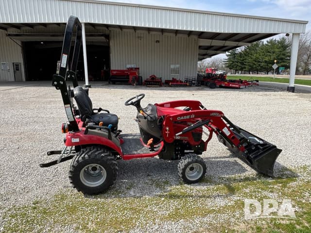 Image of Case IH Farmall 25SC equipment image 2