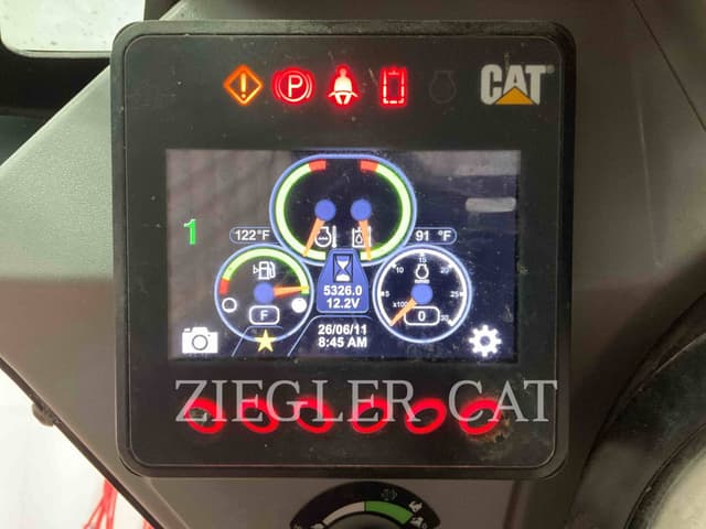 Image of Caterpillar 232D3 equipment image 4