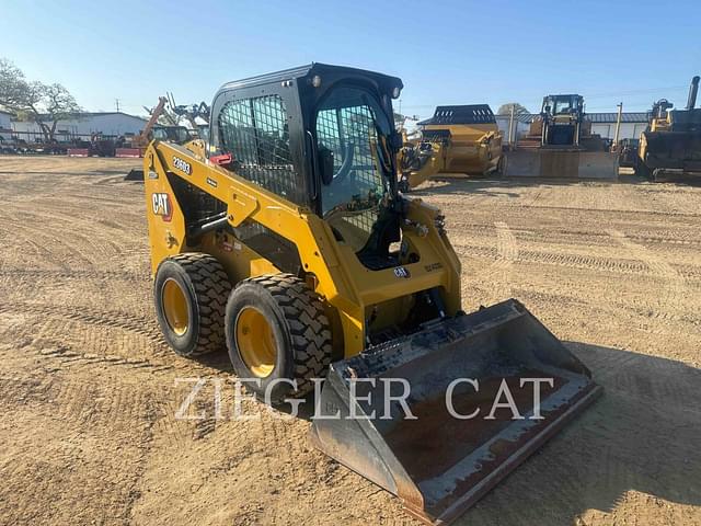 Image of Caterpillar 236D3 equipment image 4