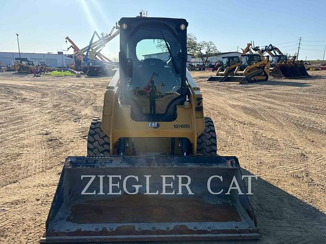 Image of Caterpillar 236D3 equipment image 2