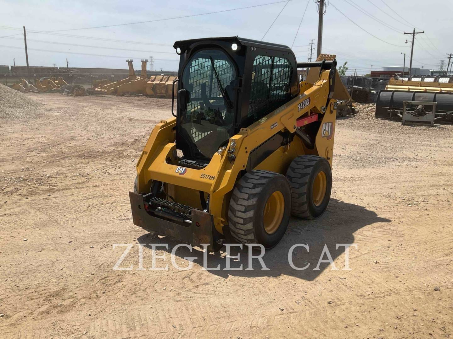 2024 Caterpillar 242D3 Equipment Image0