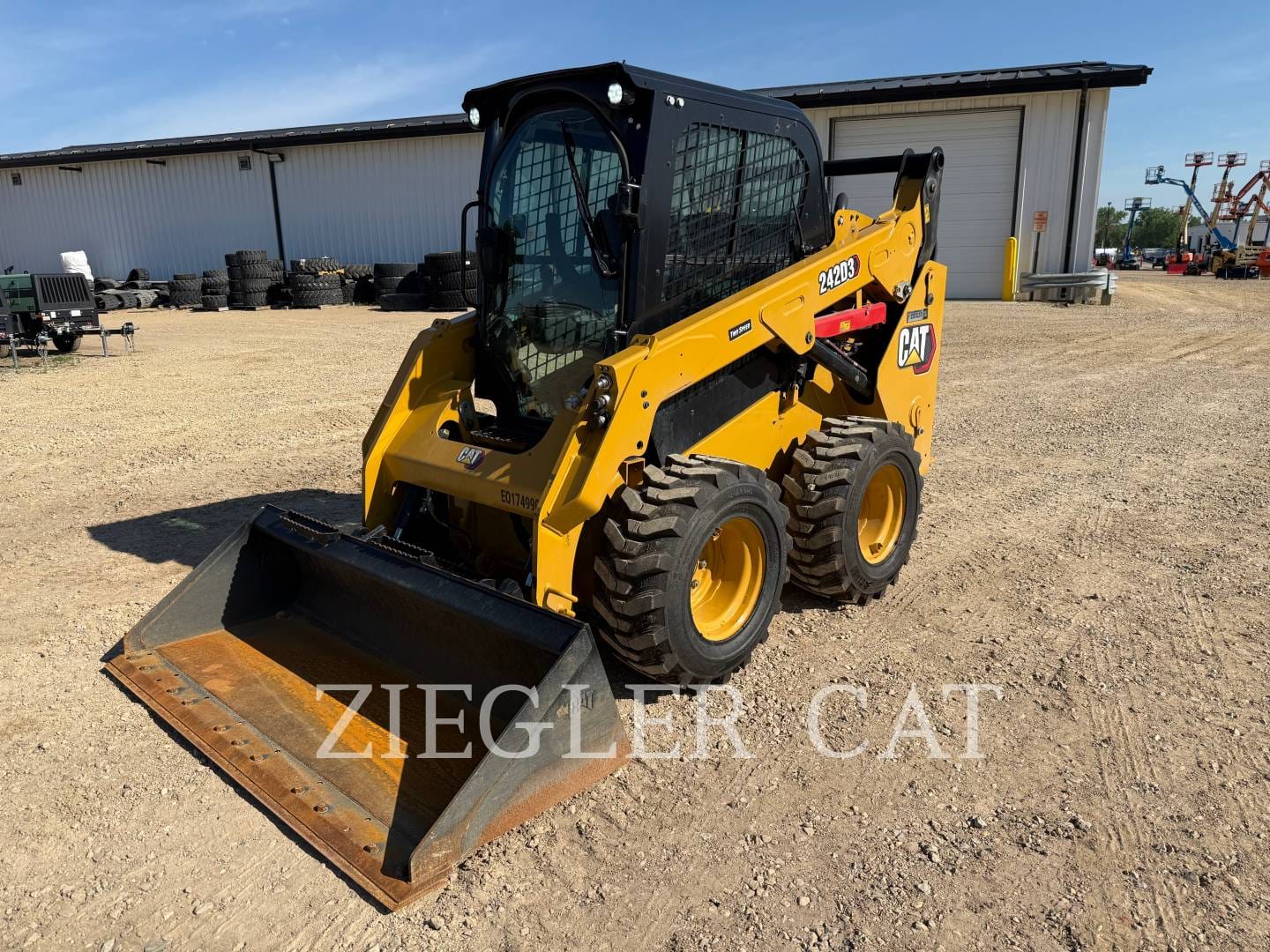 2024 Caterpillar 242D3 Equipment Image0