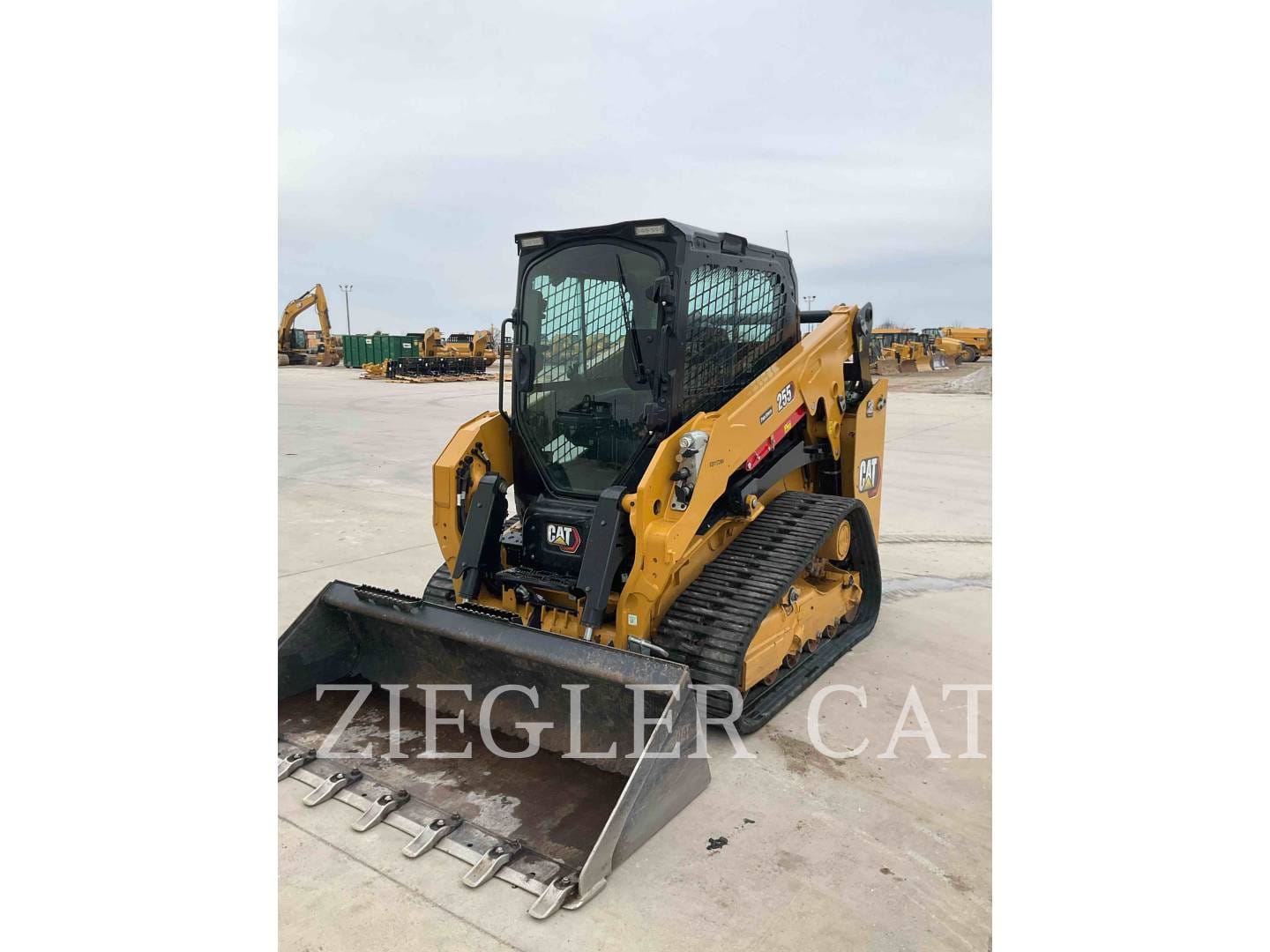2024 Caterpillar 255 Equipment Image0