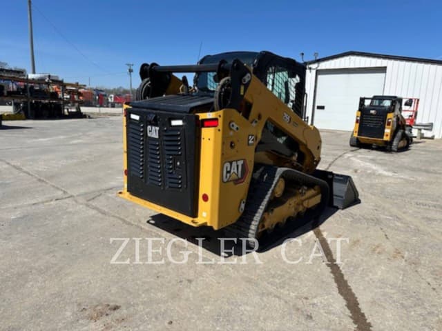 Image of Caterpillar 255 equipment image 2