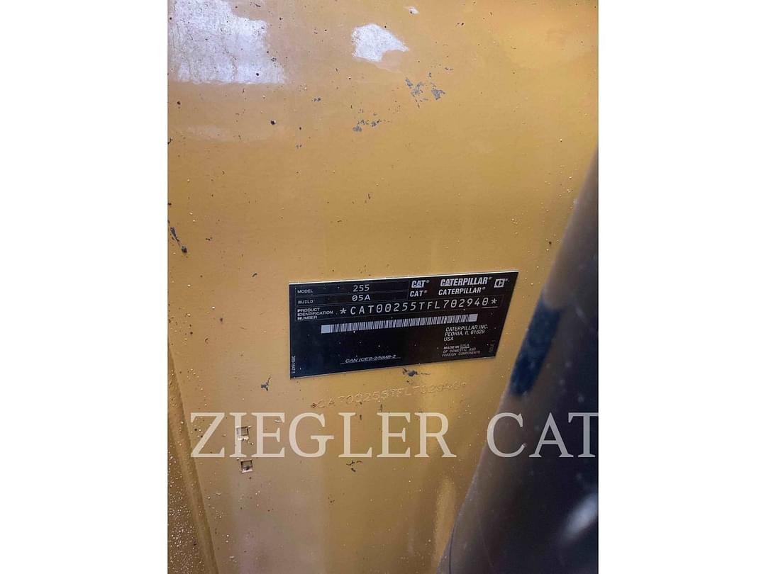 Image of Caterpillar 255 Primary image