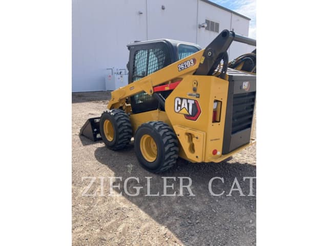 Image of Caterpillar 262D3 equipment image 3