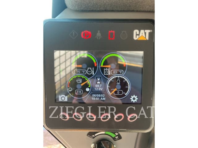 Image of Caterpillar 262D3 equipment image 4