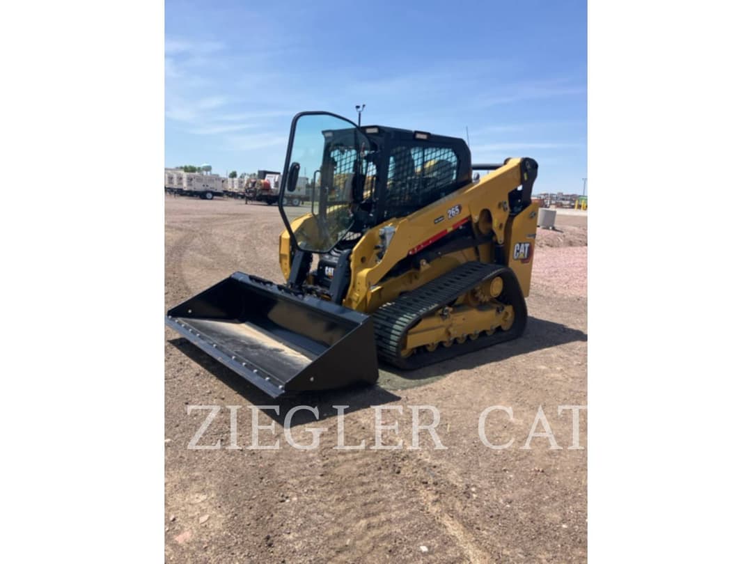 Image of Caterpillar 265 Primary image