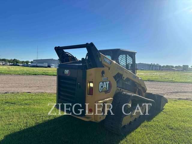 Image of Caterpillar 299D3 equipment image 2