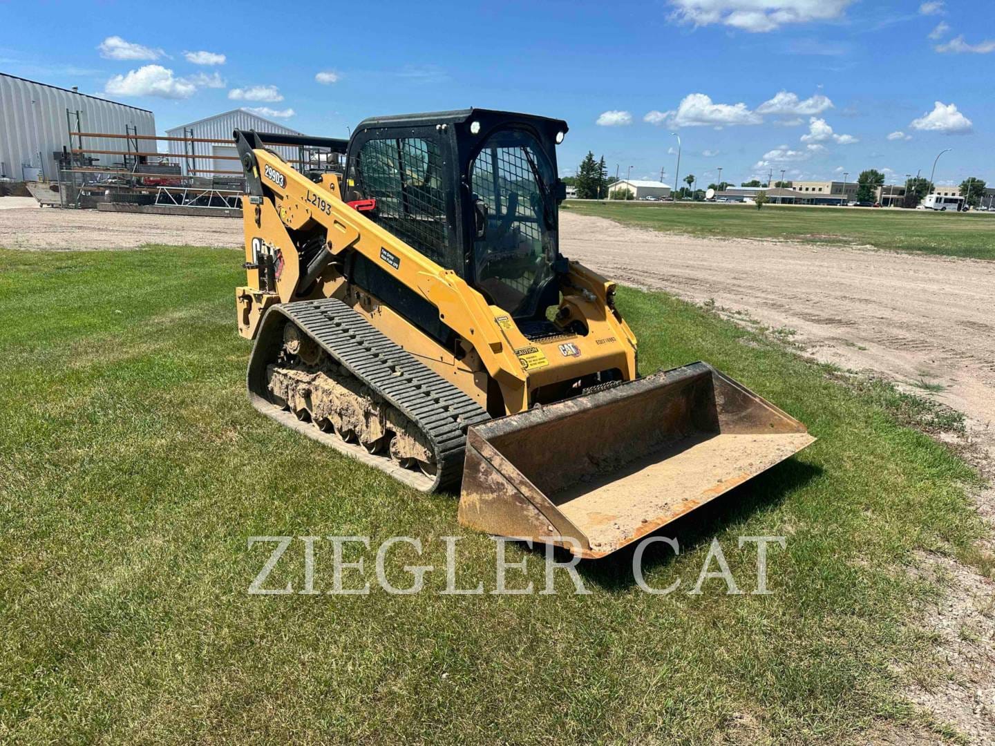 2024 Caterpillar 299D3 Equipment Image0