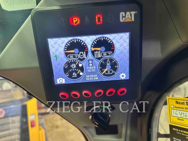 Image of Caterpillar 299D3 equipment image 4