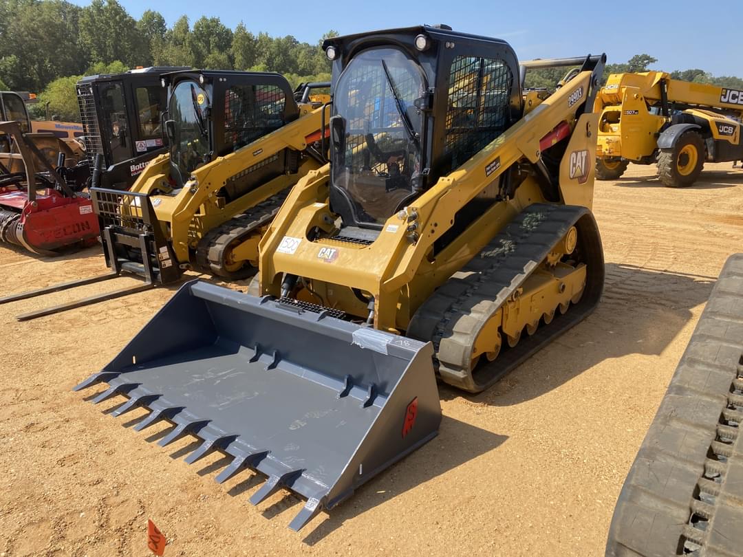 Image of Caterpillar 299D3 Primary image