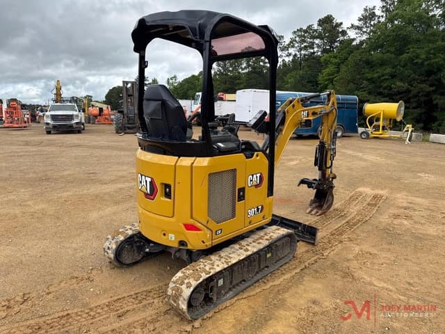 Image of Caterpillar 301.7 equipment image 3