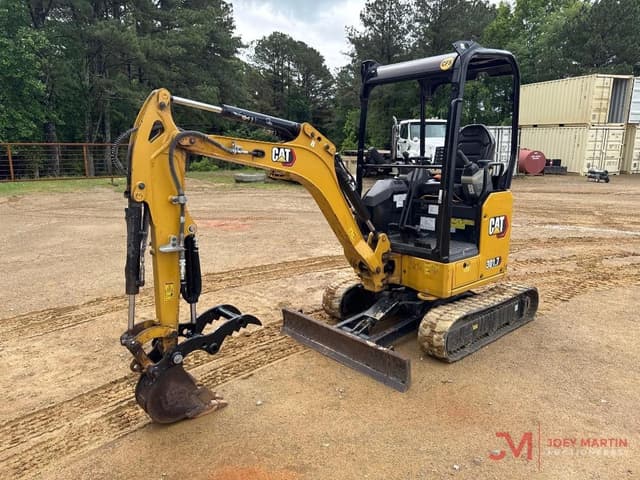 Image of Caterpillar 301.7 equipment image 1