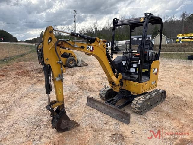 Image of Caterpillar 301.7 CR equipment image 1