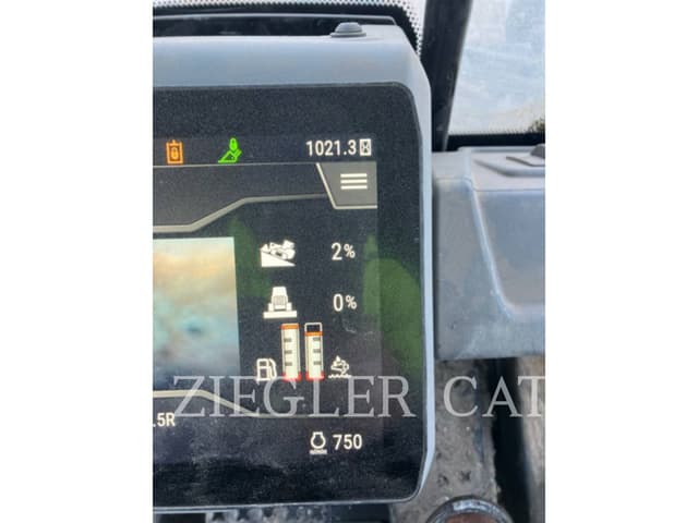 Image of Caterpillar 953 equipment image 4