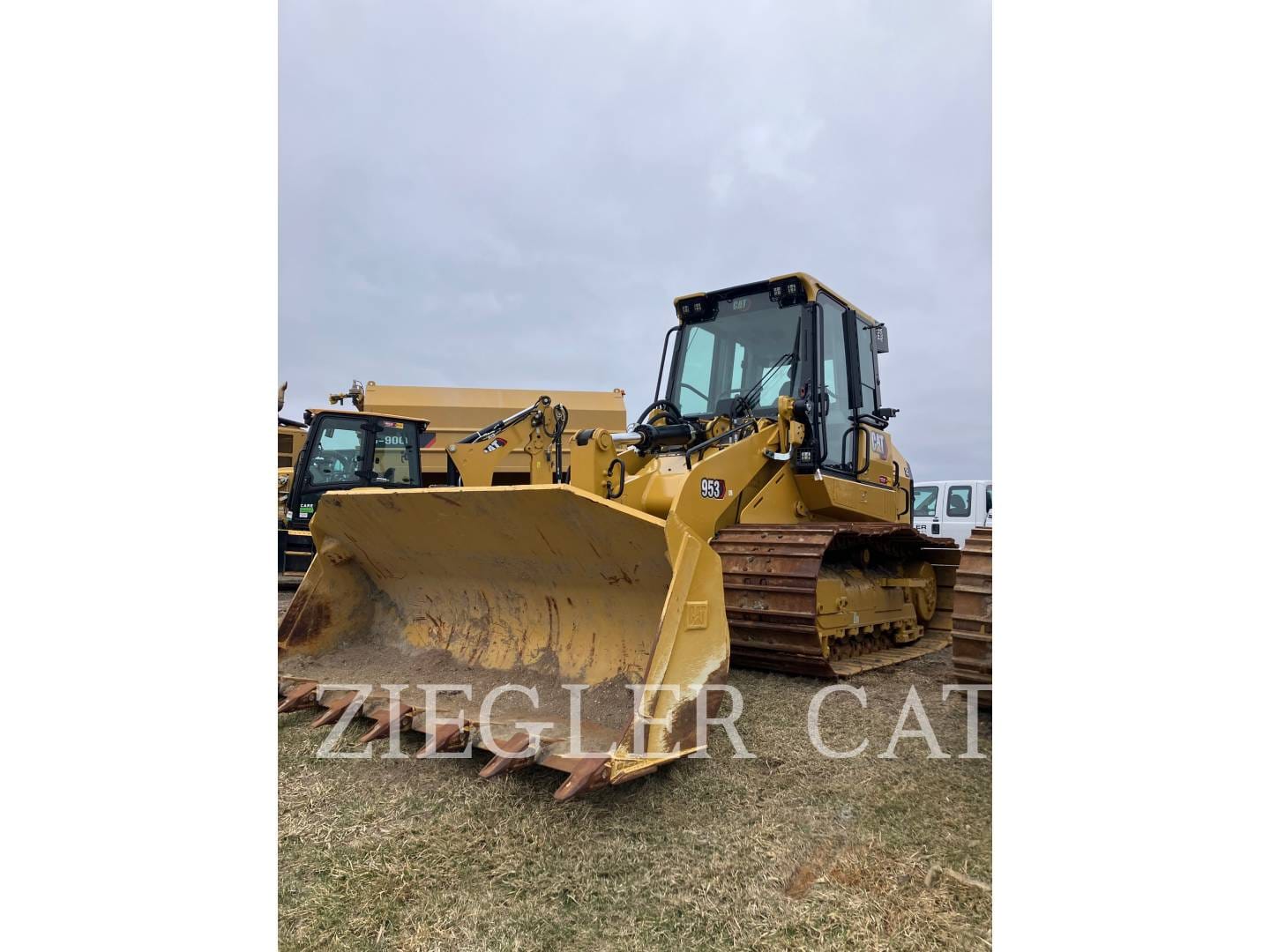 2024 Caterpillar 953 Equipment Image0