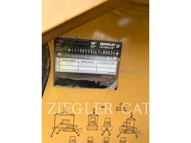Image of Caterpillar 953 equipment image 2