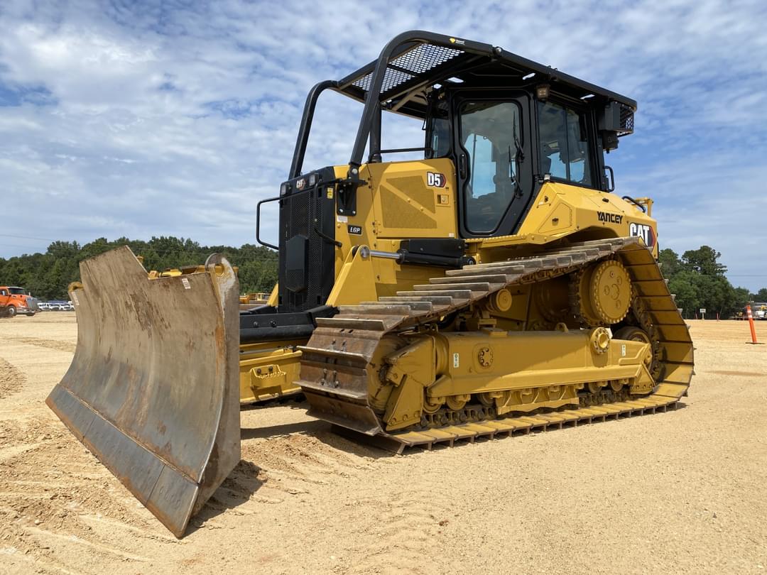 Image of Caterpillar D5 LGP Primary image