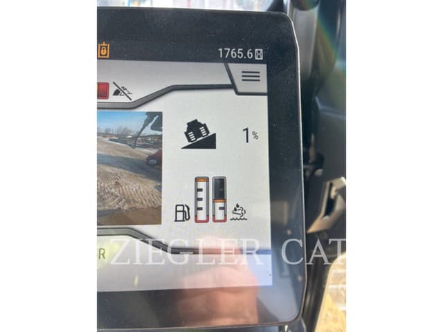 Image of Caterpillar D6LGP equipment image 4