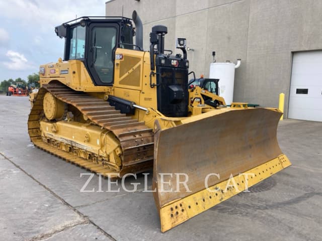 Image of Caterpillar D6XE LGP equipment image 1
