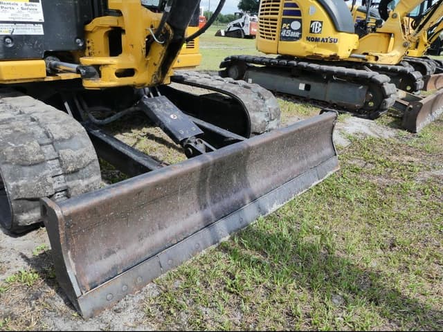 Image of Caterpillar 305CR equipment image 4