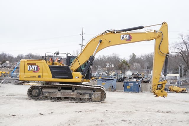 Image of Caterpillar 340 equipment image 4