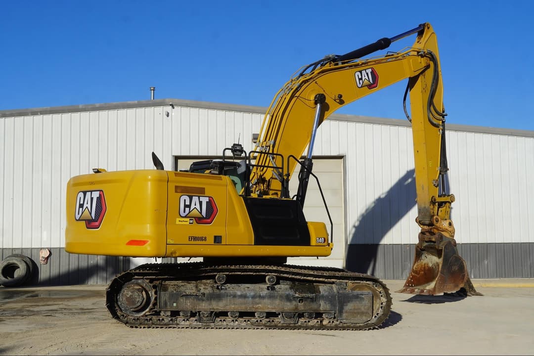 Image of Caterpillar 340 Primary image