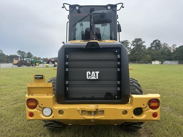 Image of Caterpillar 910 equipment image 3