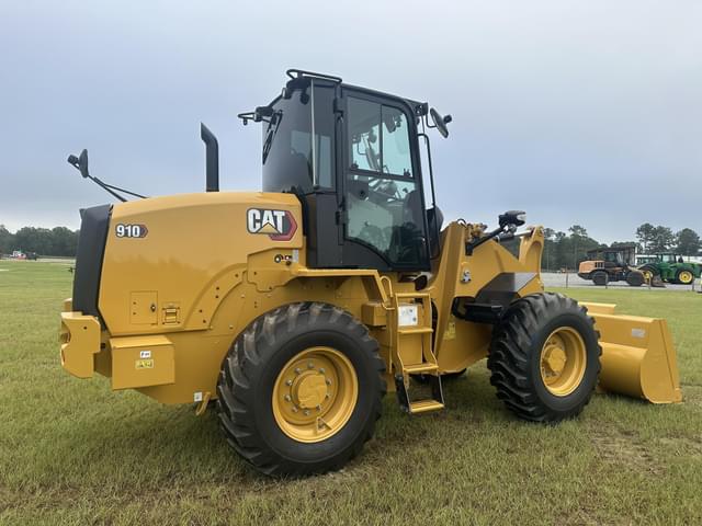 Image of Caterpillar 910 equipment image 4