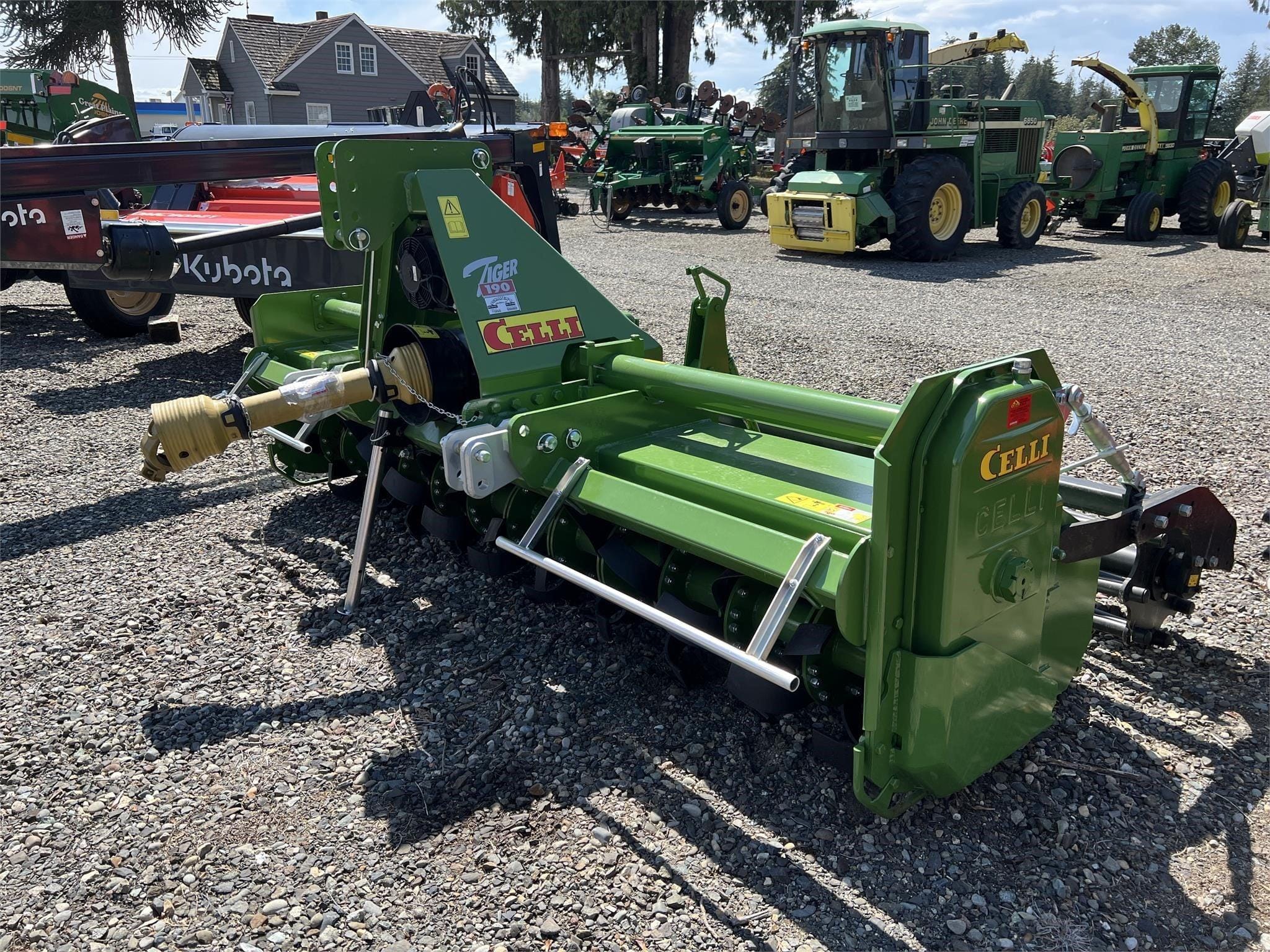 2024 Celli Tiger 190 Equipment Image0