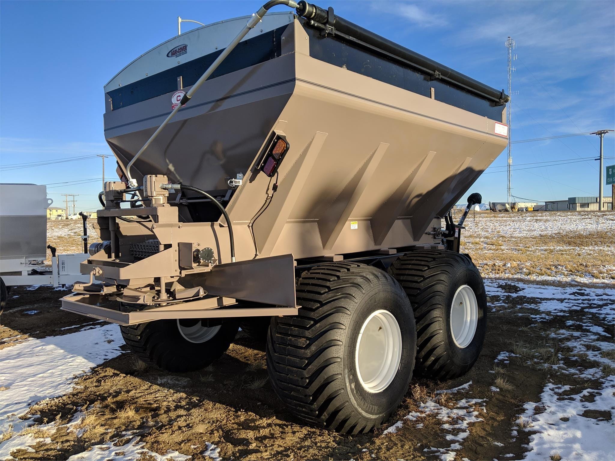 2024 Chandler 35PTT-FT Equipment Image0