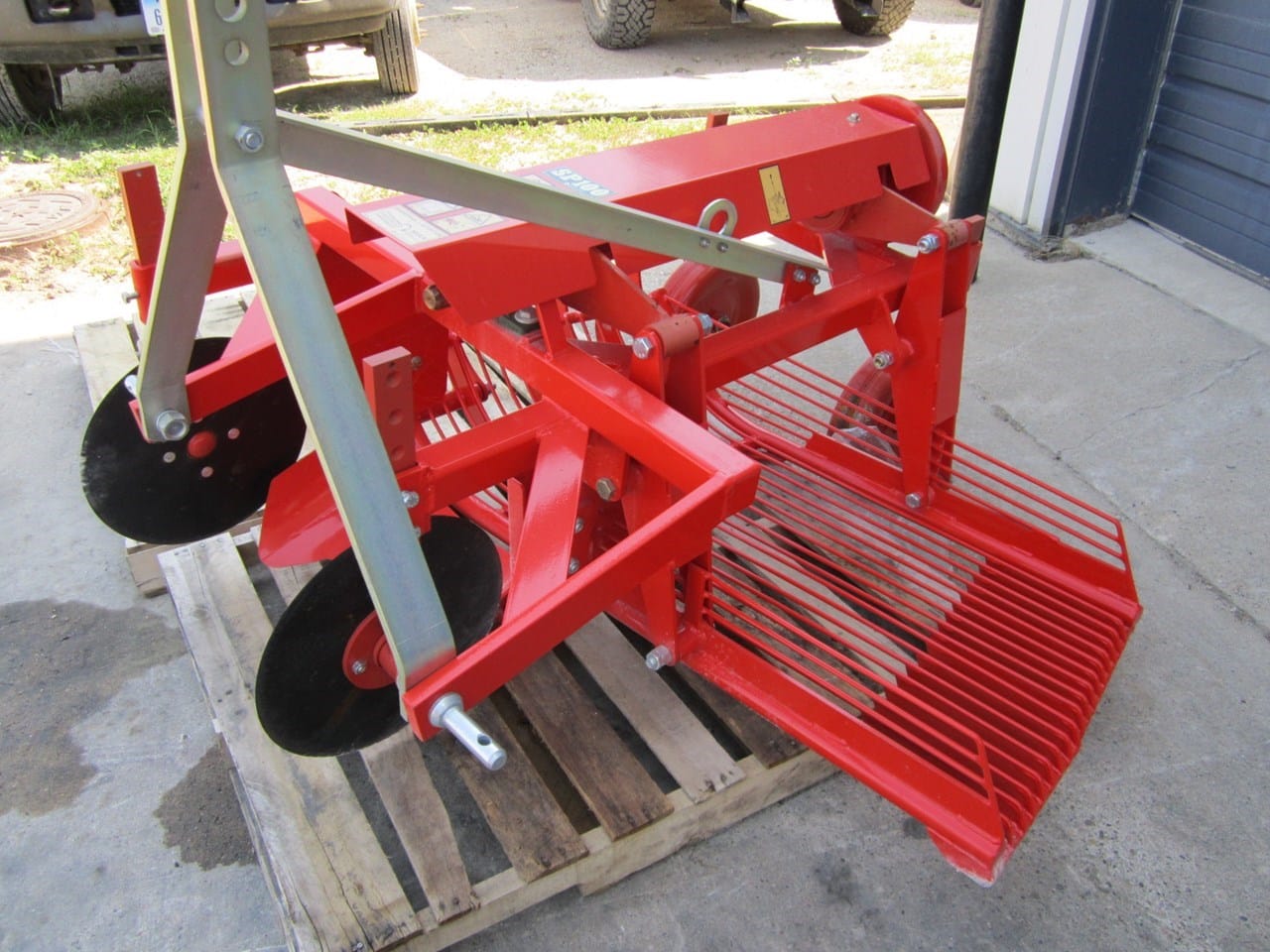 2024 Checchi & Magli SP100 Equipment Image0