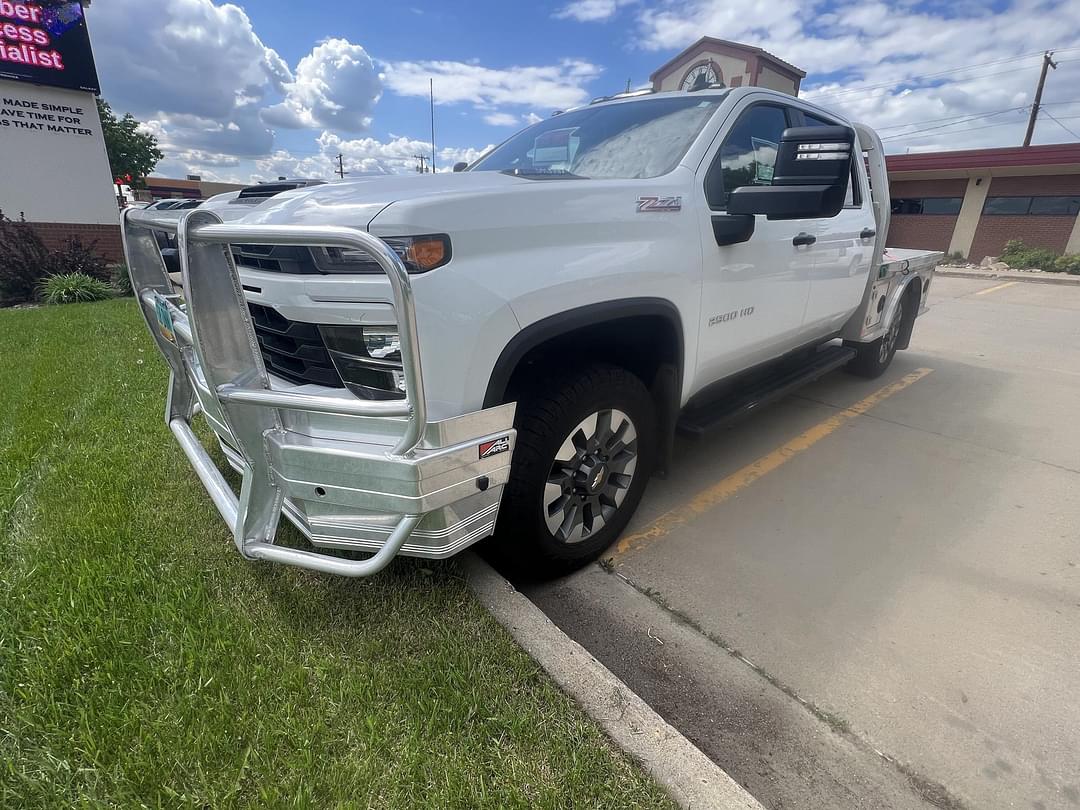 Image of Chevrolet 2500HD Primary image
