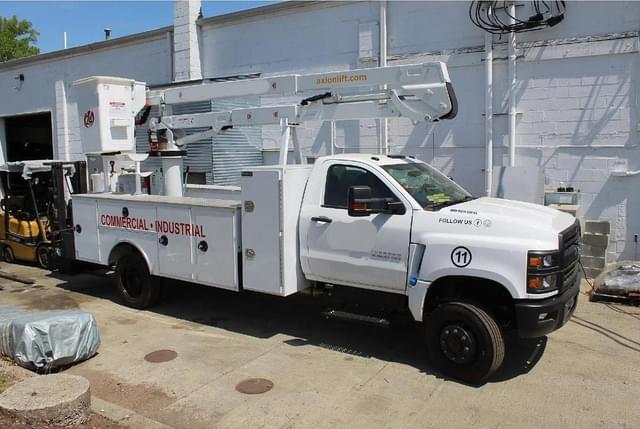 Image of Chevrolet 6500 equipment image 2