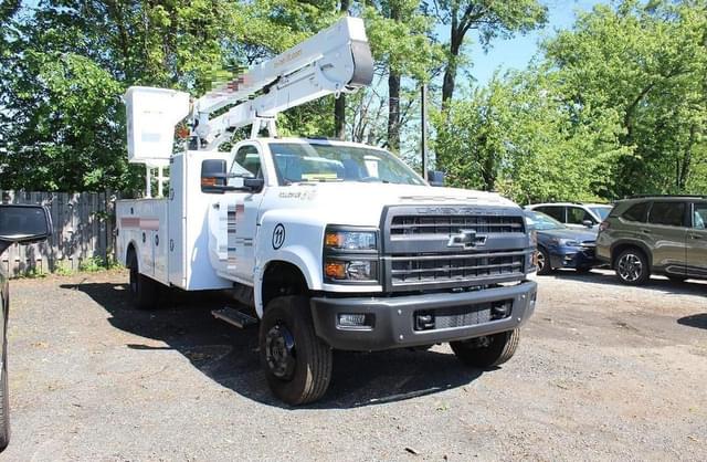 Image of Chevrolet 6500 equipment image 1