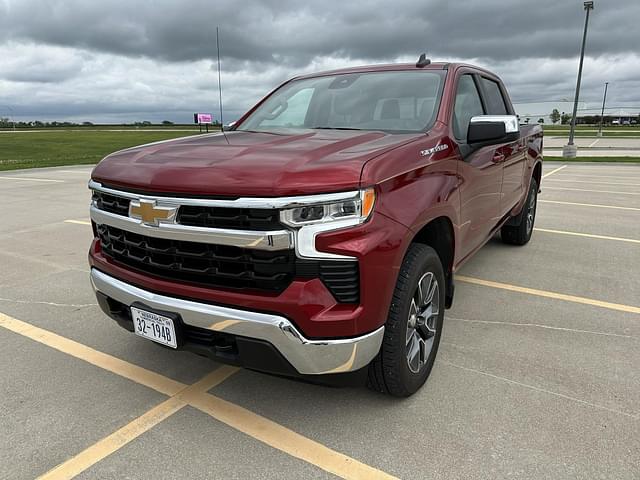 Image of Chevrolet 1500 equipment image 2