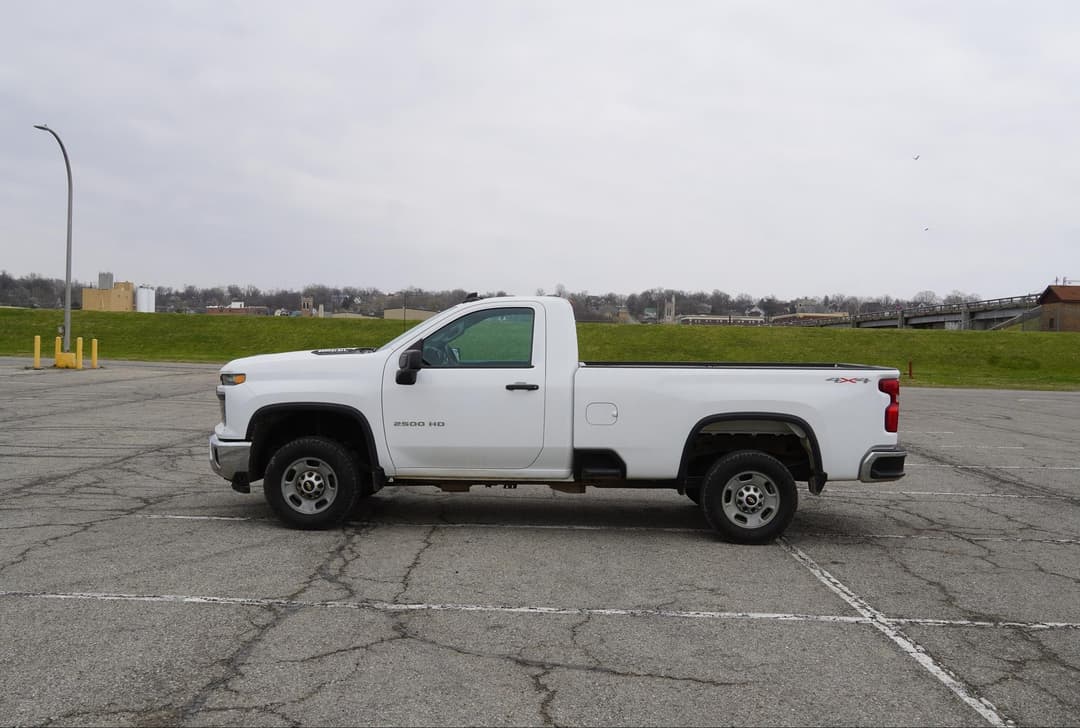 Image of Chevrolet 2500HD Primary image