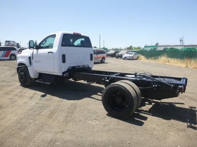 Image of Chevrolet 4500HD equipment image 3