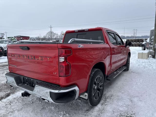 Image of Chevrolet Silverado equipment image 3