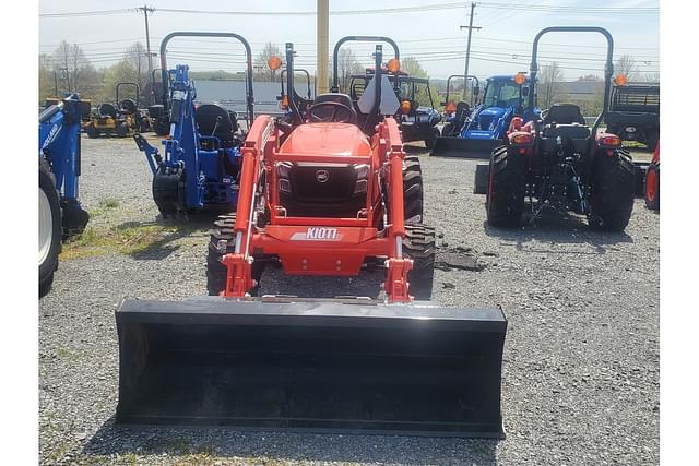 Image of Kioti CK4020 HST equipment image 4